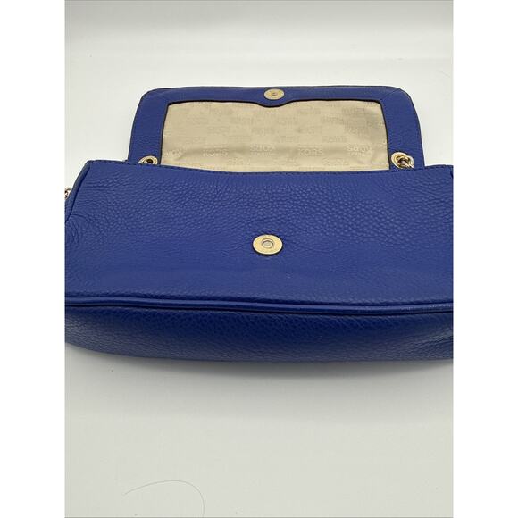 AUTH. MICHAEL KORS Hamilton Blue Leather Gold Chain Buckle Shoulder Flap Bag EUC - Picture 13 of 14